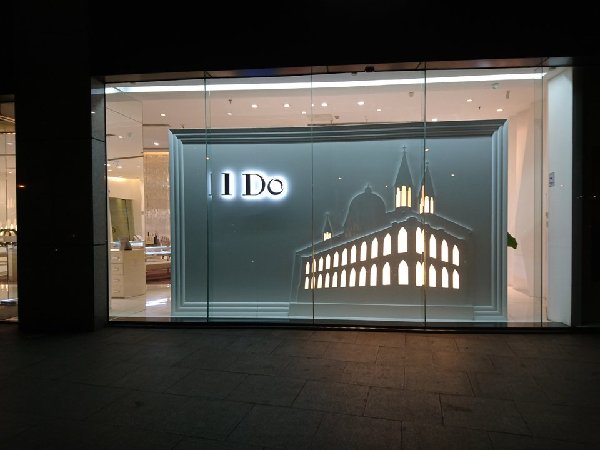 索尼Z5、苹果6s拍照对比:IMX300仍需优化