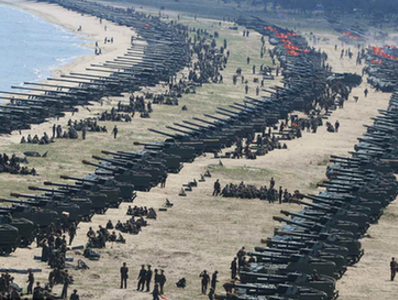 朝鲜举行史上最大规模火力演习庆祝建军节 金正恩现场视察