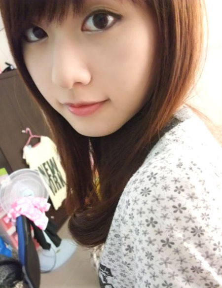 <em>台湾</em>学生<em>妹</em>妮妮秀自拍