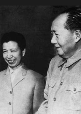 揭秘:中共中央如何处理毛泽东逾1.3亿稿酬