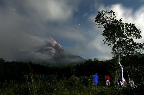 史上十大最剧烈的火山喷发：惨绝人寰