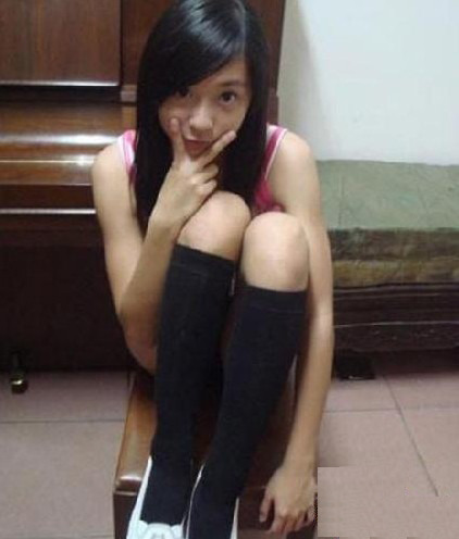 组图:<em>女学生</em>发<em>性感</em>黑丝照纪念假期_金羊文教_