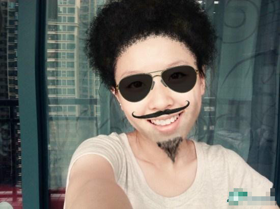 90后女生<em>反串女扮男</em> 比帅哥更有型(图)_教育_
