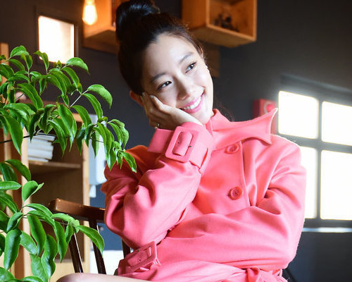 西安交大艺术<em>特长生</em>招考 <em>女生</em>寒冬光腿 - 金羊