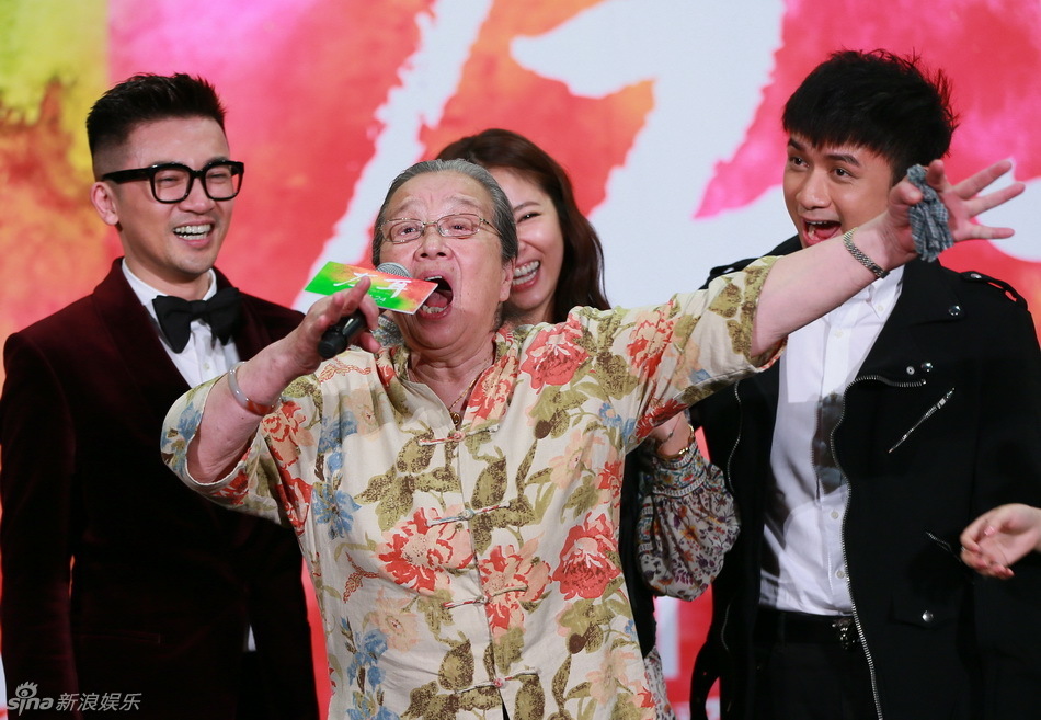 苏有朋导演处男作《左耳》举行观影礼图片
