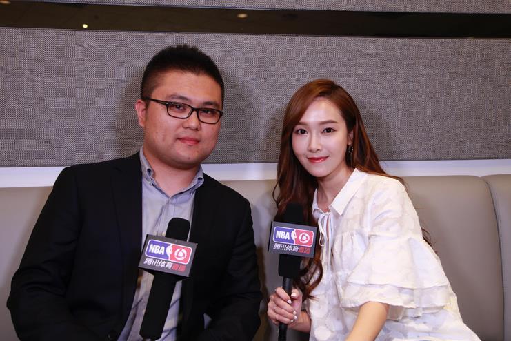 追星当如郑秀妍!她到NBA总决赛现场当解说员