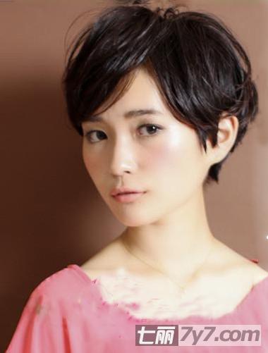 <em>2013年</em>女生春季短发<em>流行</em>趋势抢先看