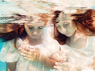 12星女谁爱<em>男友</em>更爱<em>闺蜜</em>[组图]
