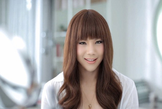 逆天内衣广告:男模挤出事业线 这才够<em>有说服力</em>