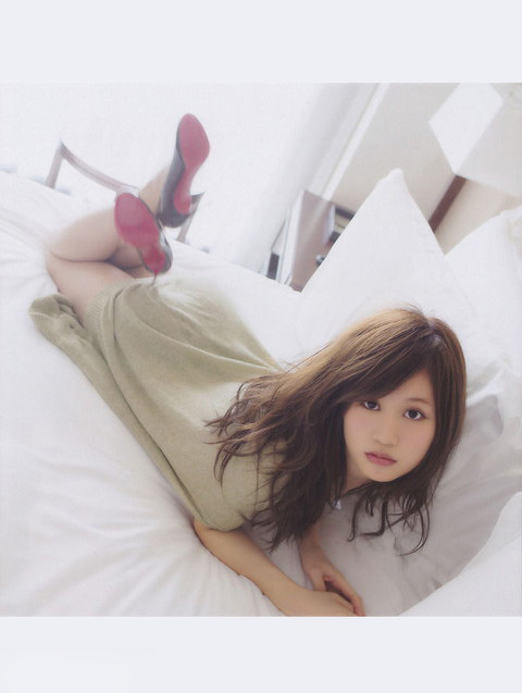 日本女星 前田敦子 破尺度 大片  萌妹变身轻熟女