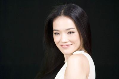 不种田年收入过亿_名人年收入曝光