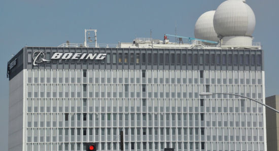 美国波音公司研究在中国建厂可能性