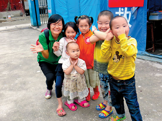  雅安赈灾归来志愿者：物资过剩 让部分村民起贪念