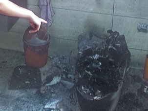  自动马桶起火熏黑豪华别墅 损坏物品估算有30万元