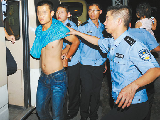  1800警力围剿粤东汽车盗改销集团 省厅:要深挖