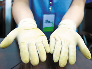  顺德公交点钞员：每秒点两张的“人肉点钞机”