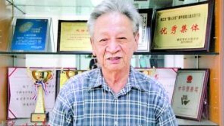 这名老人奔走慈善一线13载 善念浸润“慈善之城” 这名老人奔走慈善一线13载 善念浸润“慈善之城”