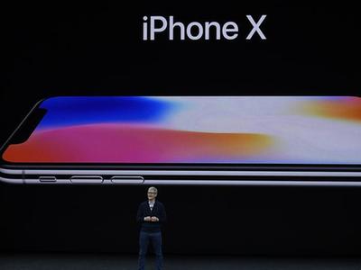  苹果公司举行新产品发布会 iPhone X惊艳亮相