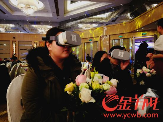 成都游客体验VR眼镜 成都游客体验VR眼镜