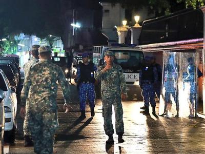  马尔代夫全国进入紧急状态 军警街头警戒