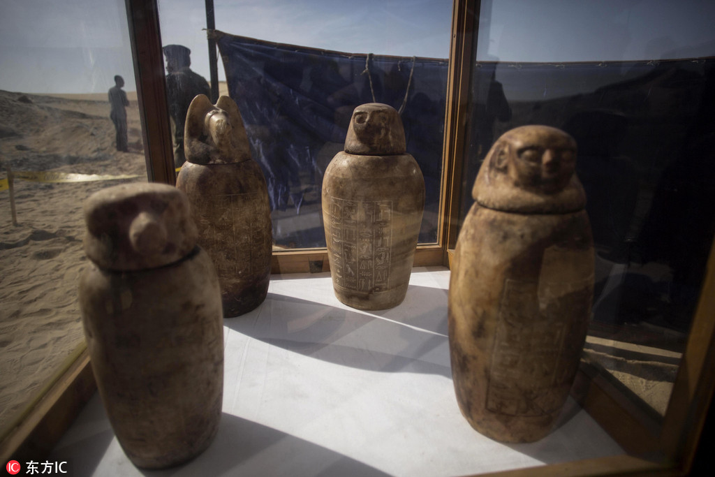 埃及开罗南部发现大型墓地 距今3000年现众多宝藏【2】