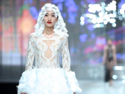  中国（深圳）国际品牌内衣展开幕大秀上演