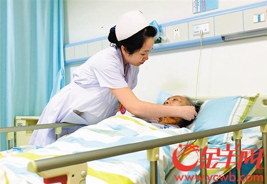 东莞15家医疗机构 结“网”守护长者健康