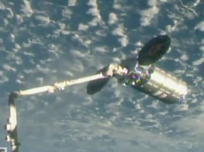  “天鹅座”货运飞船抵达国际空间站