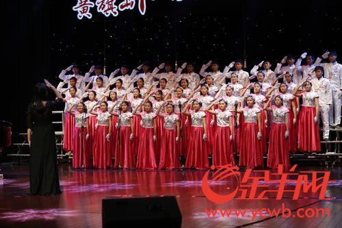 《祖国不会忘记》 温塘社区合唱队