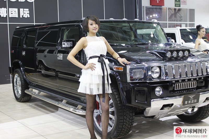 聚焦2010北京车展嫩模(组图)--金羊网