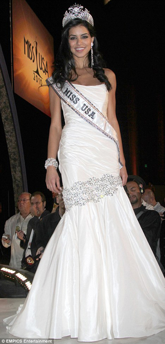 刘亦菲 欧美 小姐/24岁的利玛·法基艳压群芳，一举登上2010年美国小姐冠军宝座。...