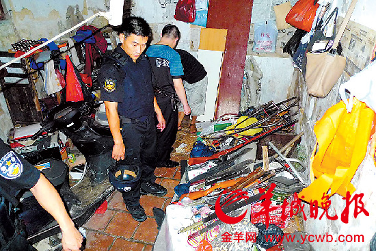 海丰警方断源行动摧毁一 持枪 抢劫 团伙 