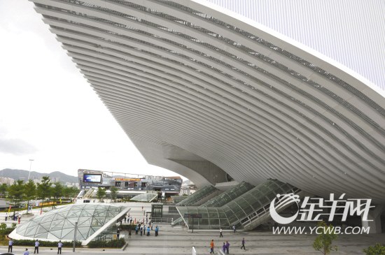 深圳北站效果图桂林北站改造效果图重庆北站效果图