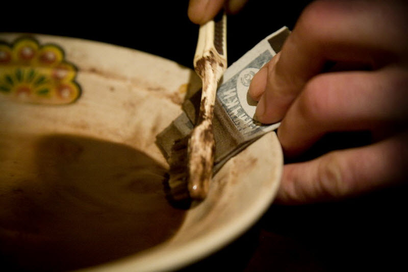 十年吸毒史:不归路上的吸毒夫妻