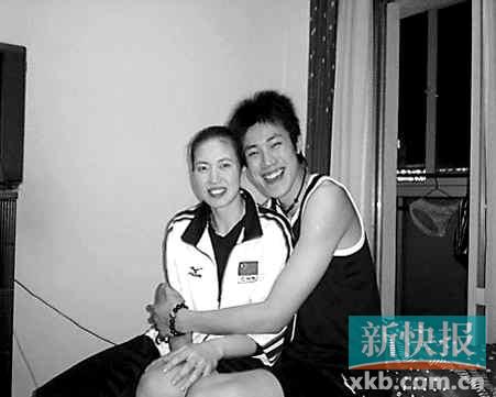  汤淼 周苏红低调离婚 为爱放手爱情变亲情_新闻