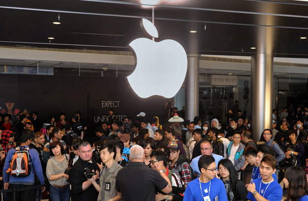 iPhone 5今晨在港开卖   现场火爆（图）
