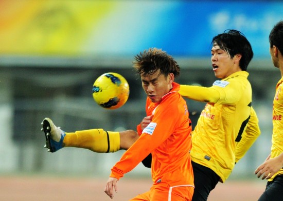 文图直播:足协杯决赛第一回恒大客战人和