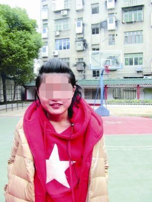 《 变形计 》第五季《 美丽加减法 》节目中