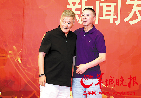 冯小刚挂帅 明年央视春晚变身 商业贺岁大片 ?