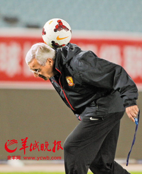 中超:恒大今晚客场挑战江苏 里皮节奏不变_金