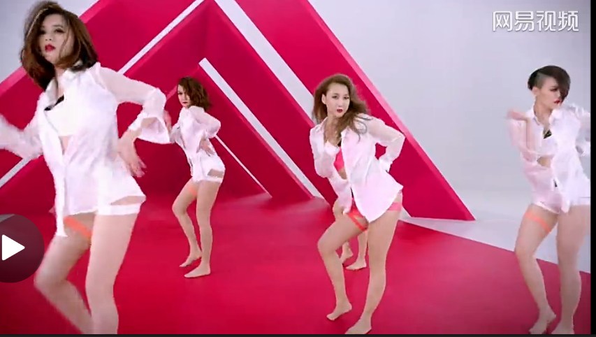  王蓉 再现雷人 MV  网友︰成功被洗脑 - 金羊网