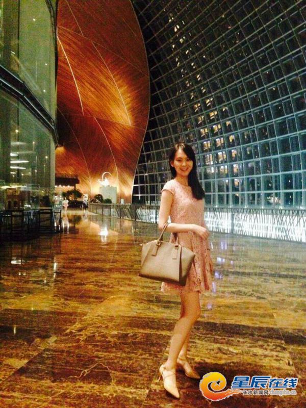 花鼓戏和少儿声乐,曾获得中国戏曲"小梅花"金奖,湖南影视歌
