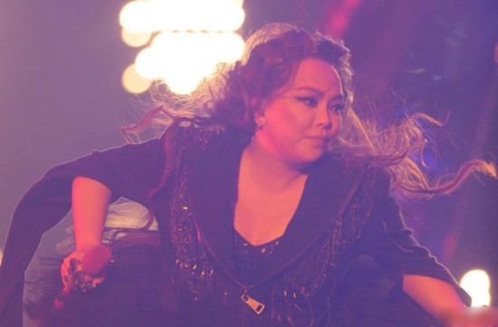 <em>张惠妹演唱会</em>身材爆肥 网友直呼内心崩溃_金羊