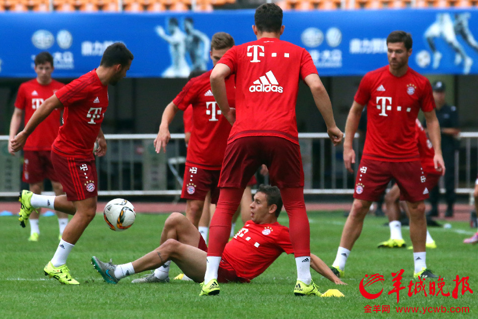 拜仁SV广州:赛前拜仁训练 明晚8时天河体育场