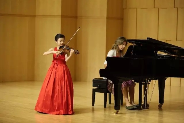 第一届珠海莫扎特国际青少年音乐比赛小提琴A