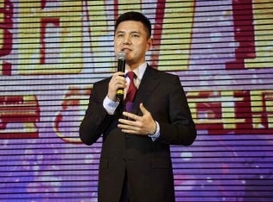著名体育主持人段暄离职 央视离职潮持续(组图)
