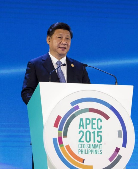2019经济新闻人物姚明_7月25日,姚明与曾经执教过他的教练以及国家队的队友代表在仪式上...