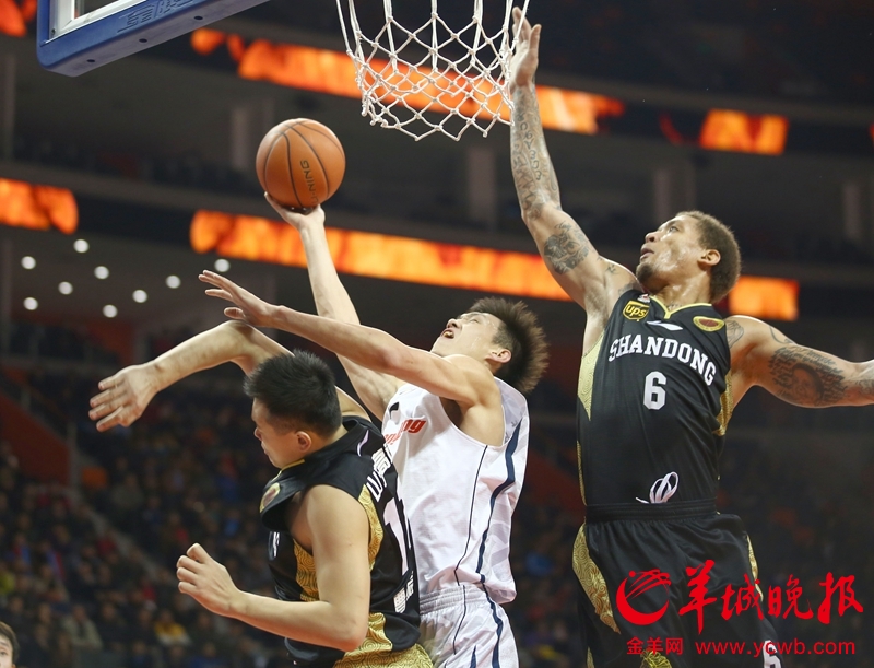 CBA季后赛 广东队以125比105战胜山东队晋级