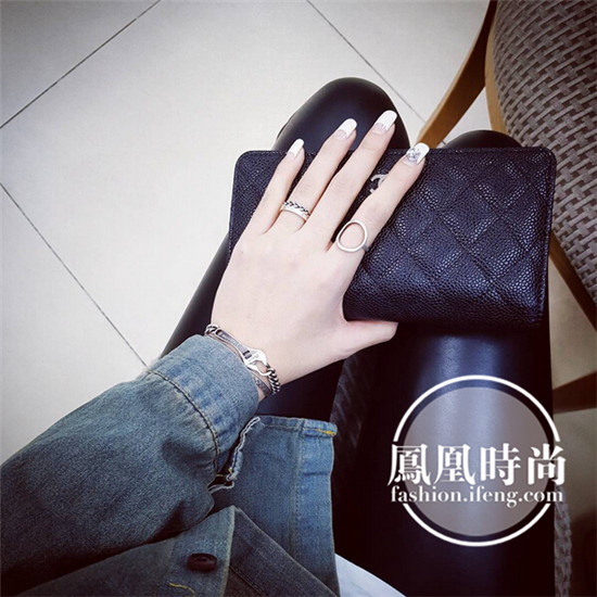 韩国女主播靠好身材走红网络