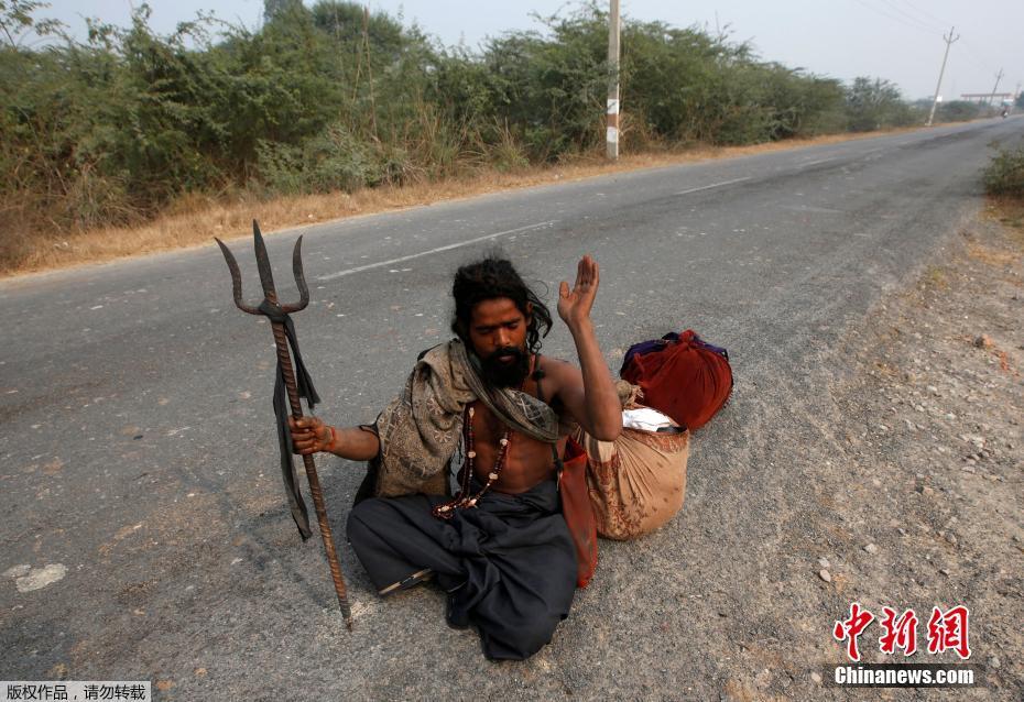 历史悠久的印度耍蛇者